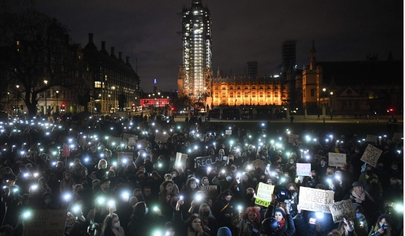 احتجاج سلمي يتحول إلى أعمال شغب في بريطانيا  (3)