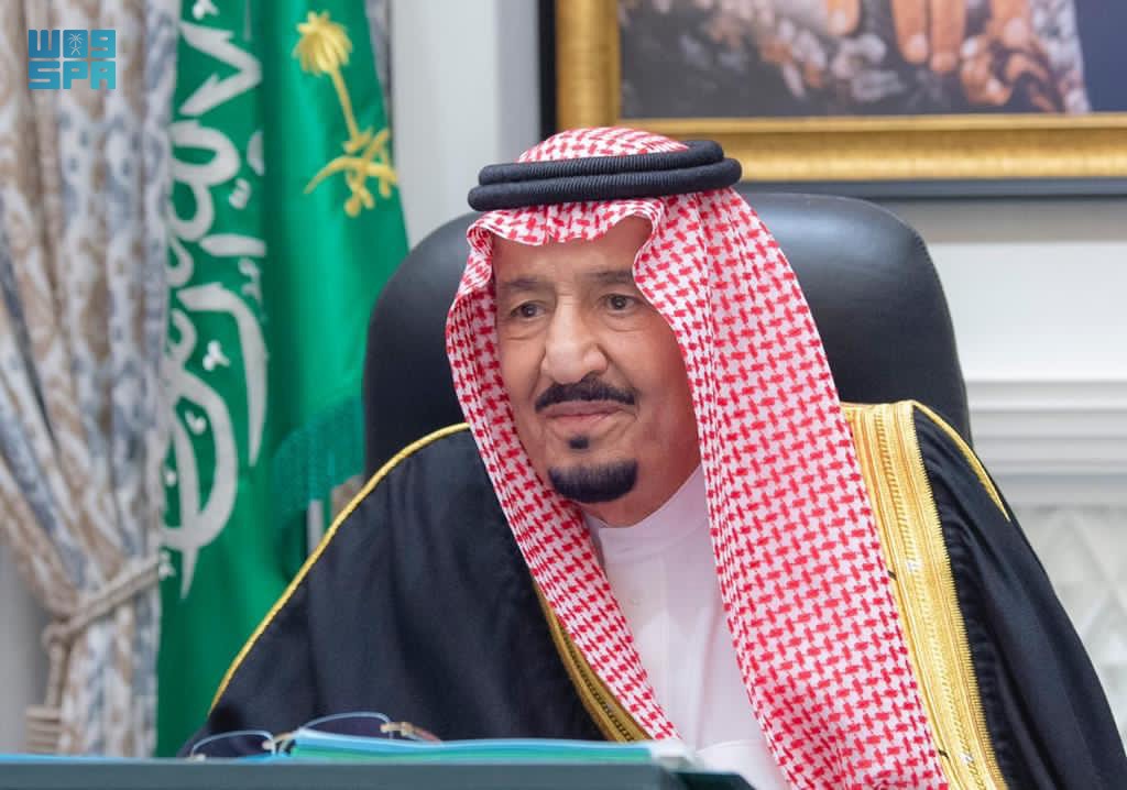 الملك سلمان : ندعو المولى أن يكون العيد مناسبة لتجاوز الآلام والنهوض مما حل بالعالم كله