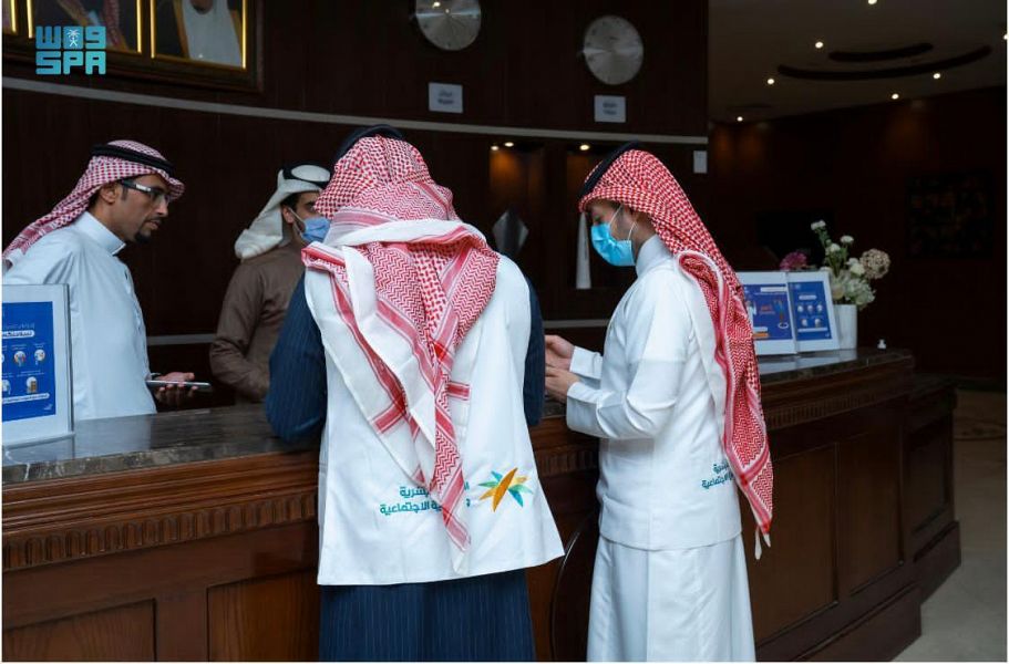 الموارد البشرية تضبط نحو 19 ألف مخالفة في الرياض