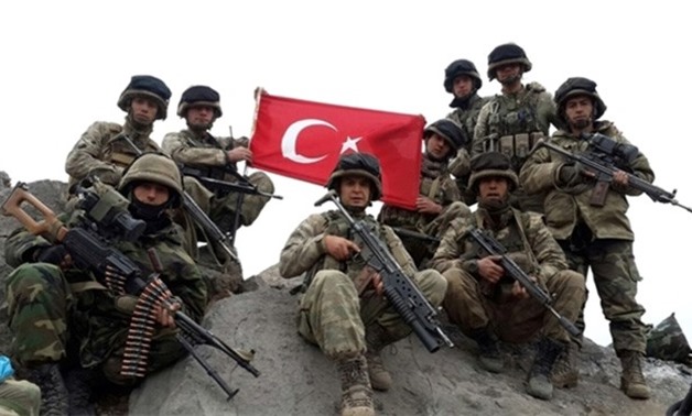 حملة اعتقالات كبيرة في صفوف الجيش التركي