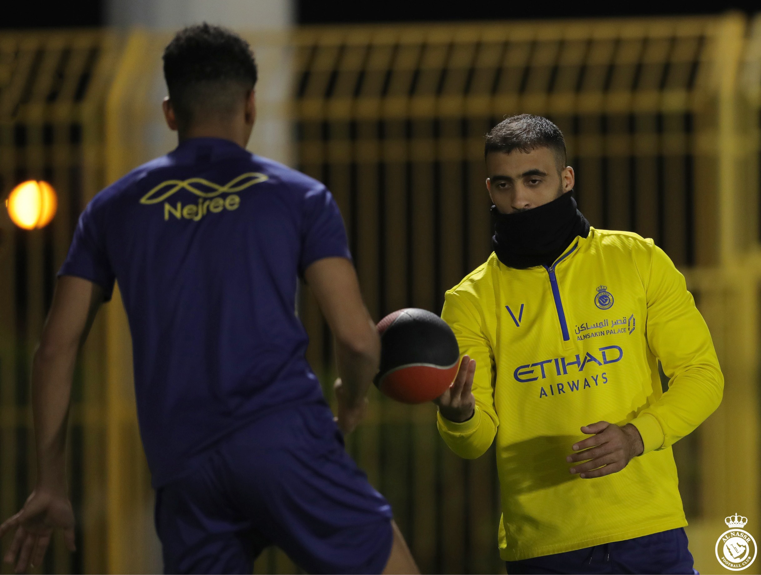 عبدالرزاق حمدالله يُشارك في مران النصر