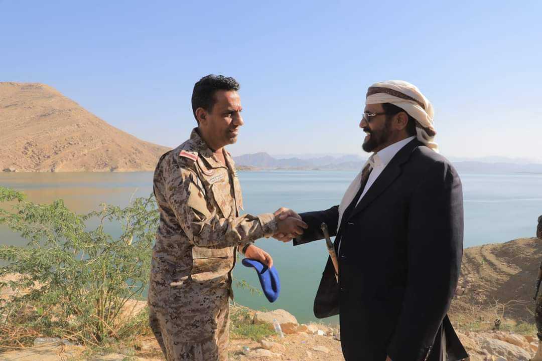 صورة حديثة لمتحدث التحالف أمام سد مأرب