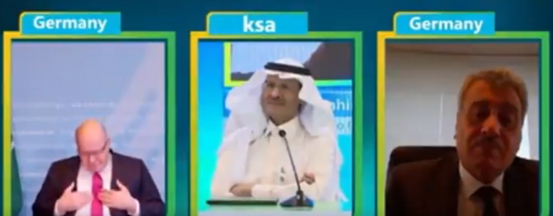 من هو الشاب يحيى الذي أشاد به الأمير عبدالعزيز بن سلمان ؟ (1)