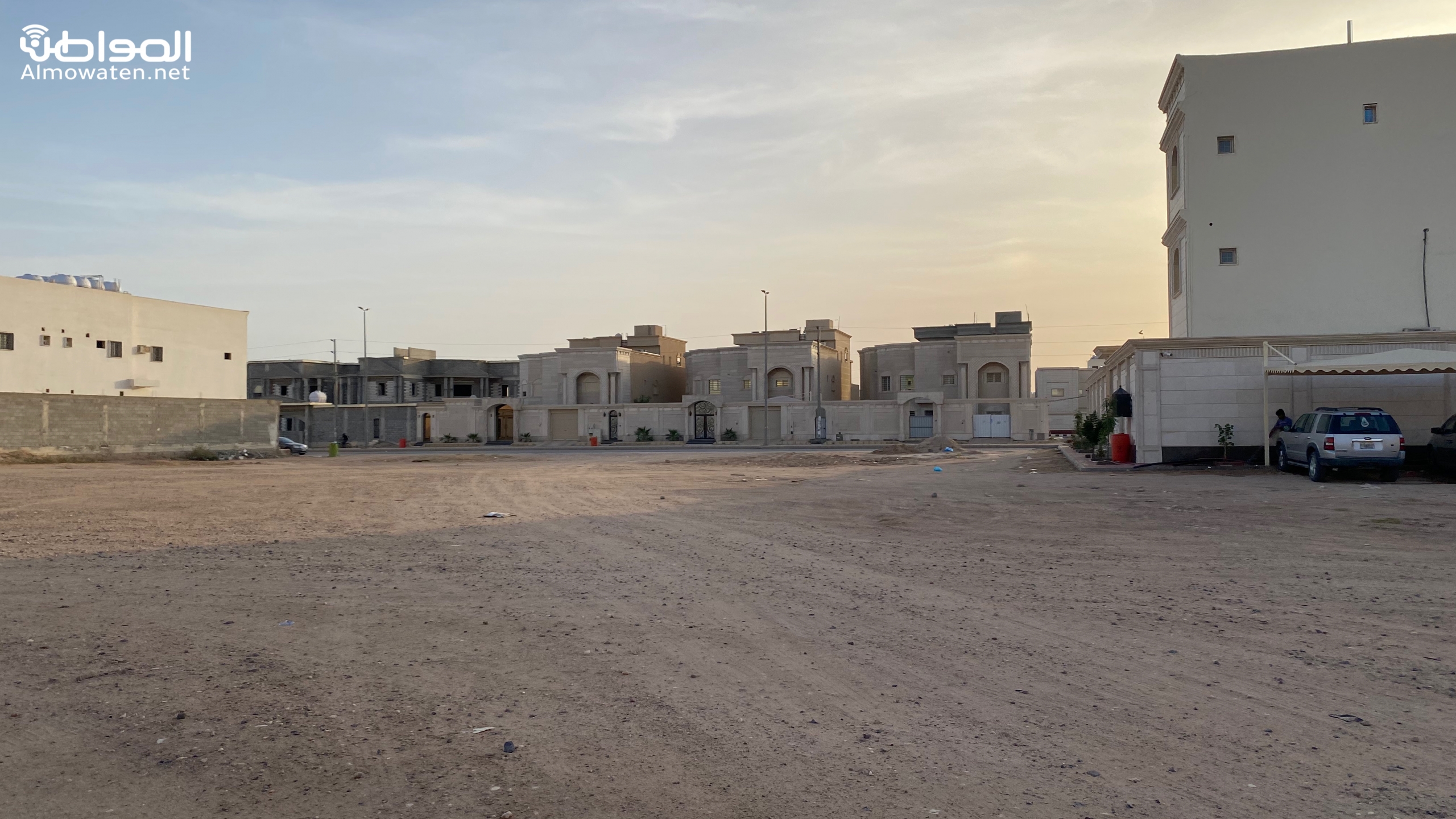 سكان حي المصيف بحفر الباطن يشكون نقص الخدمات 