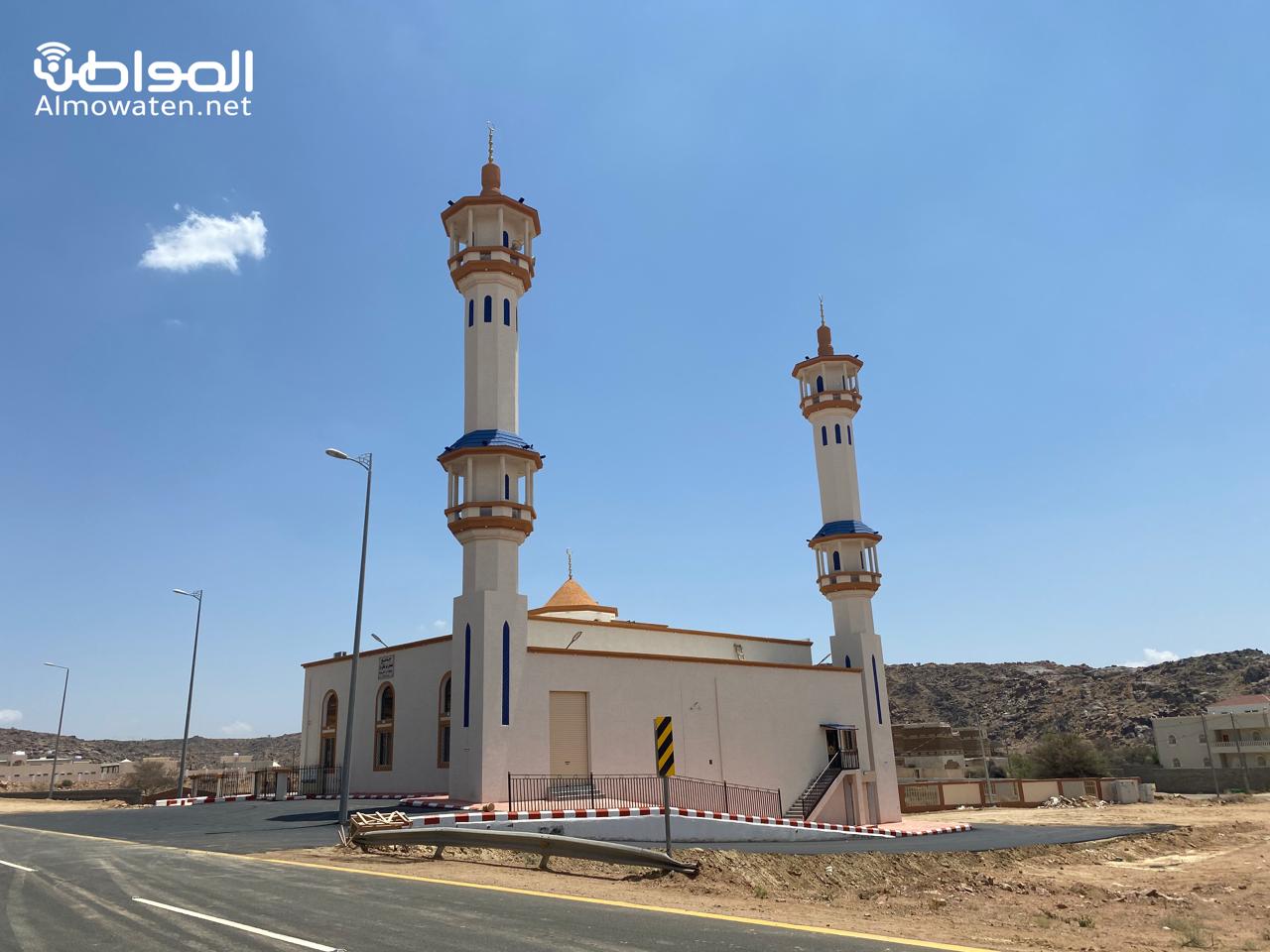 جامع عثمان بن عفان في جوف آل الشواط يستقبل المصلين بسعة 400 مصلٍّ