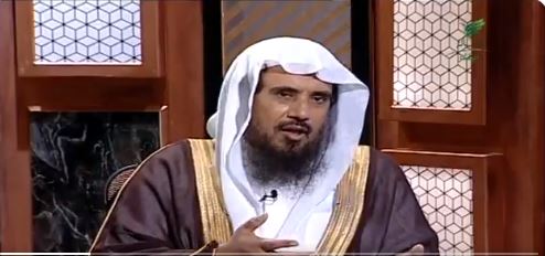 حكم الإفطار في نهار رمضان بسبب العمل أو الحر