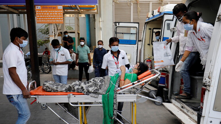 الهند تشهد مأساة ووضعًا كارثيًا للنظام الصحي