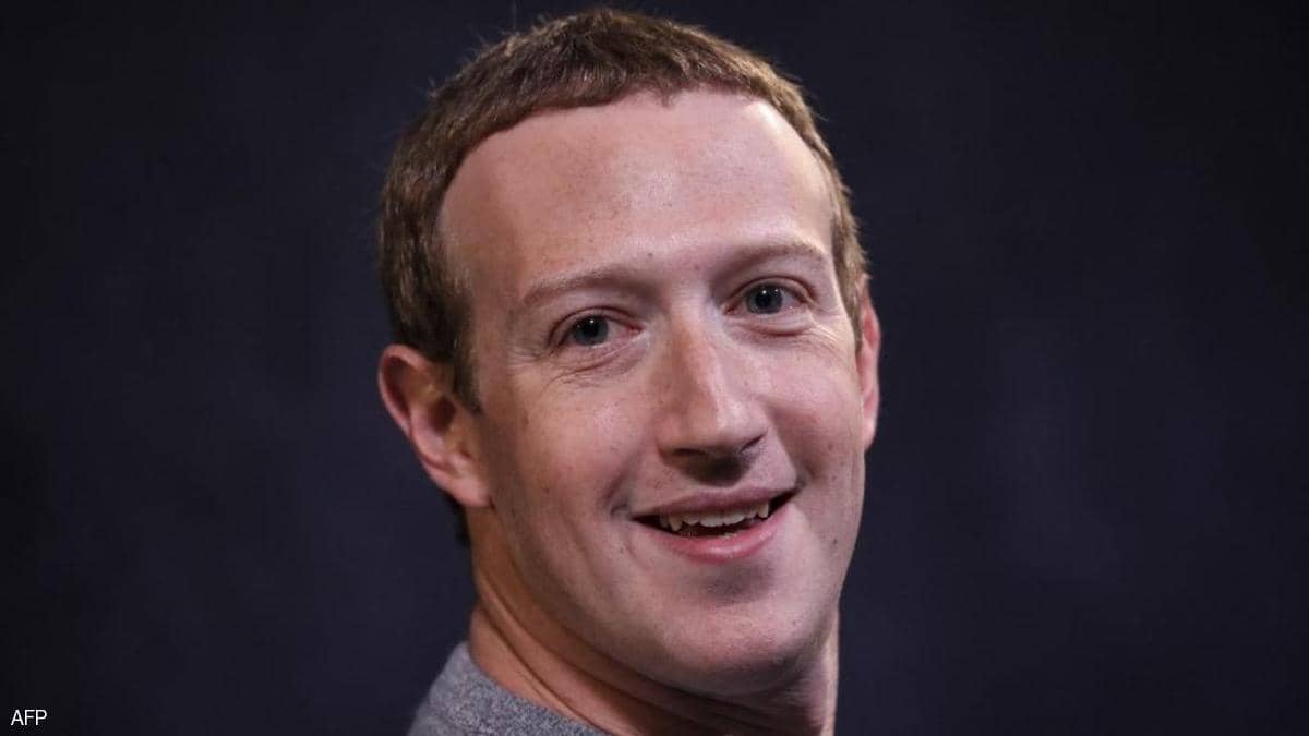 زوكربيرغ يهدد بإغلاق فيسبوك