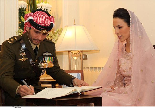 زوجة الأمير حمزة بن الحسين 2