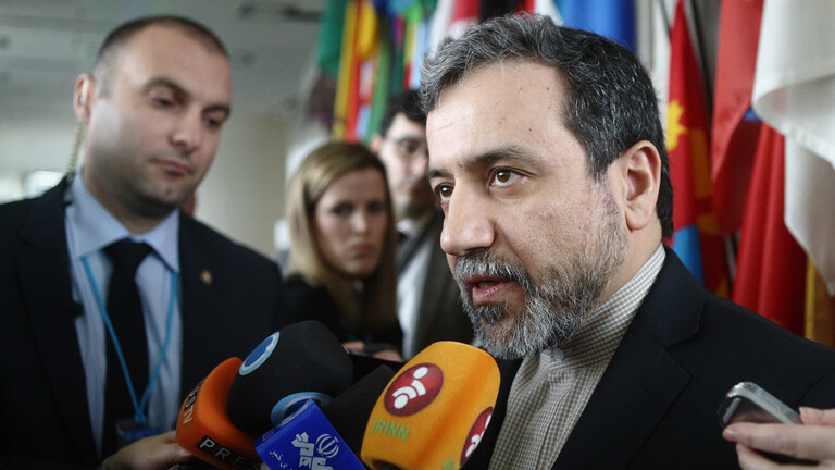 نائب وزير الخارجية الإيراني يتعرض لتهجم في فيينا  (1)