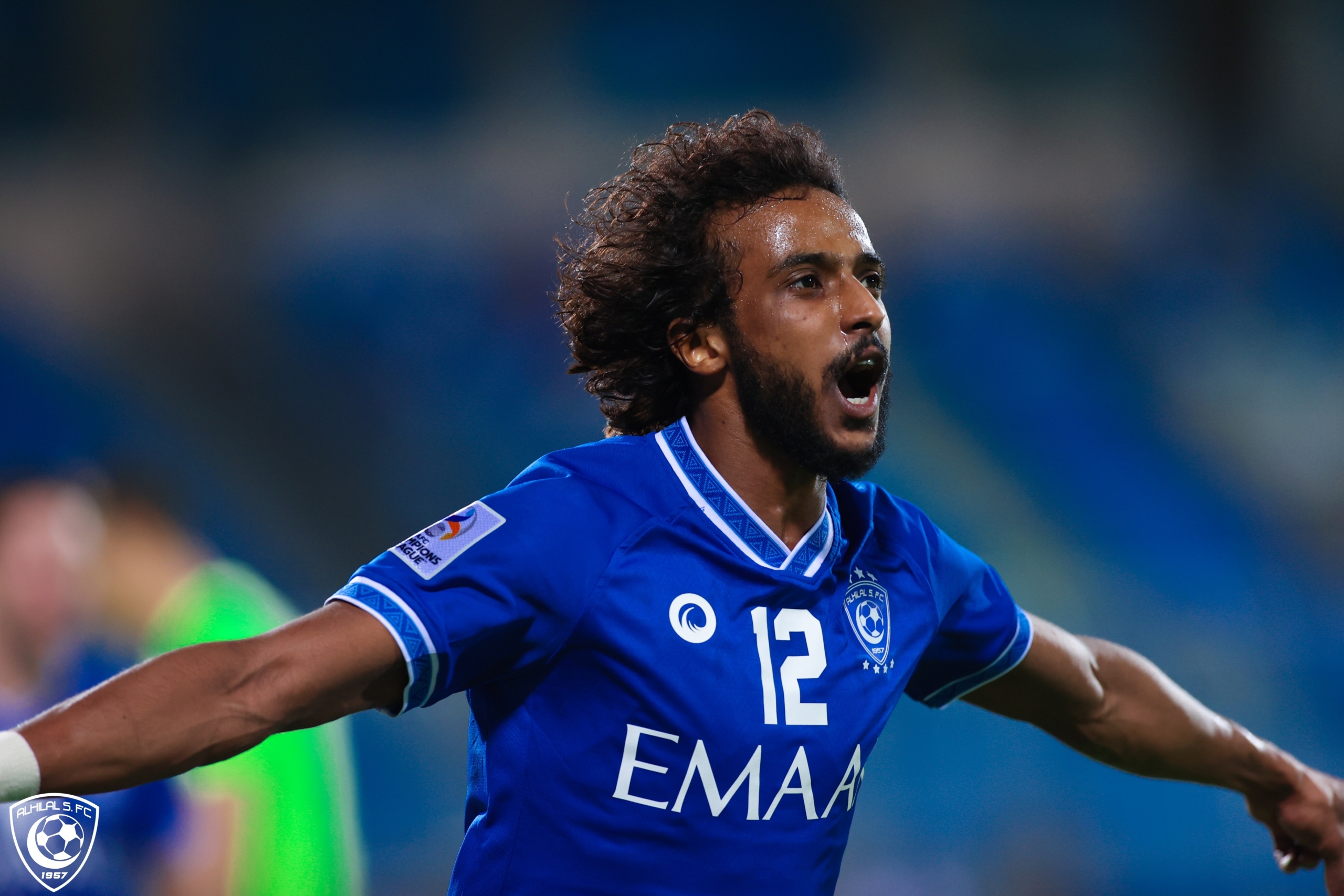 ياسر الشهراني الأفضل بمباراة الهلال وأجمك