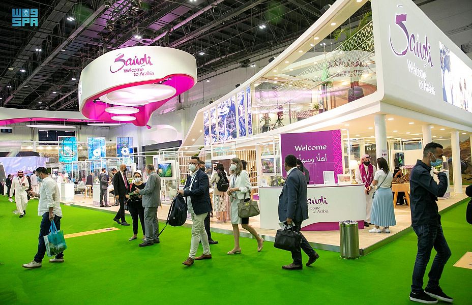 السعودية تجذب رواد صناعة السياحة حول العالم في سوق السفر العربي