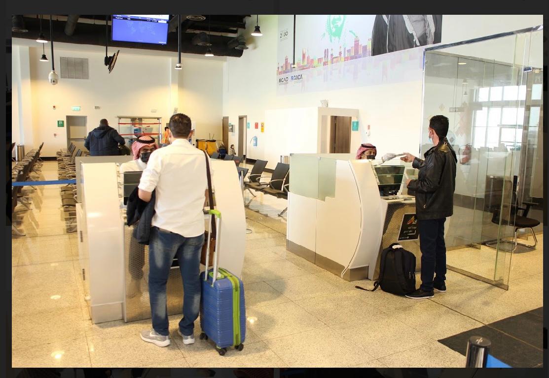 جوازات مطار أبها تنهي إجراءات المسافرين مع إقلاع أول رحلة دولية