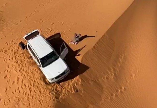 فريق إنجاد يعلن العثور على مفقود صحراء سعد