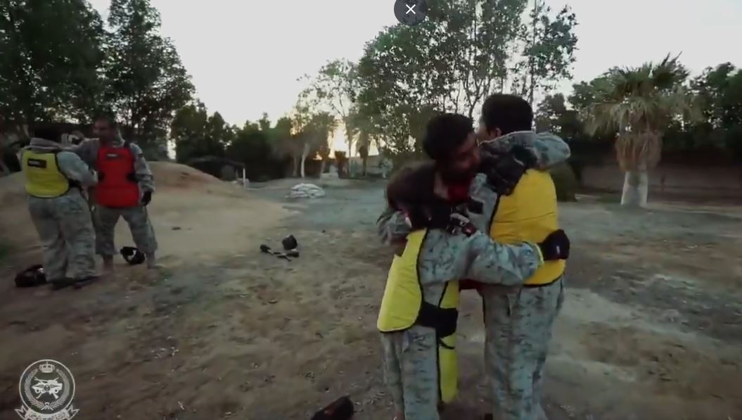 الحرس الوطني يجمع المرابطين بأبنائهم في مشاهد حرب حقيقية