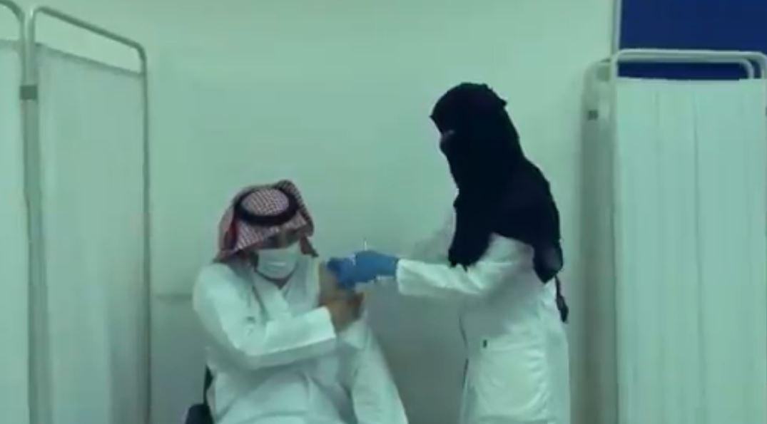 جرعات لقاح كورونا في السعودية تتجاوز 25 مليونًا و526 ألفًا
