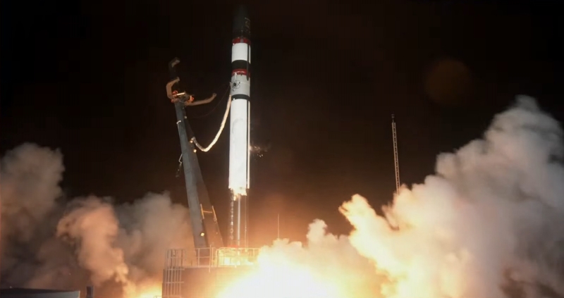 صاروخ آخر من الولايات المتحدة يتوه في الفضاء !