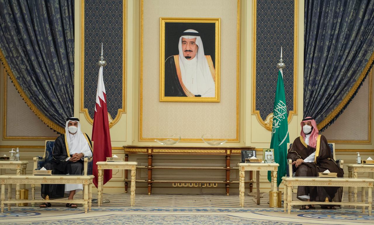 محمد بن سلمان وأمير قطر يستعرضان العلاقات الأخوية وأوجه التعاون الثنائي