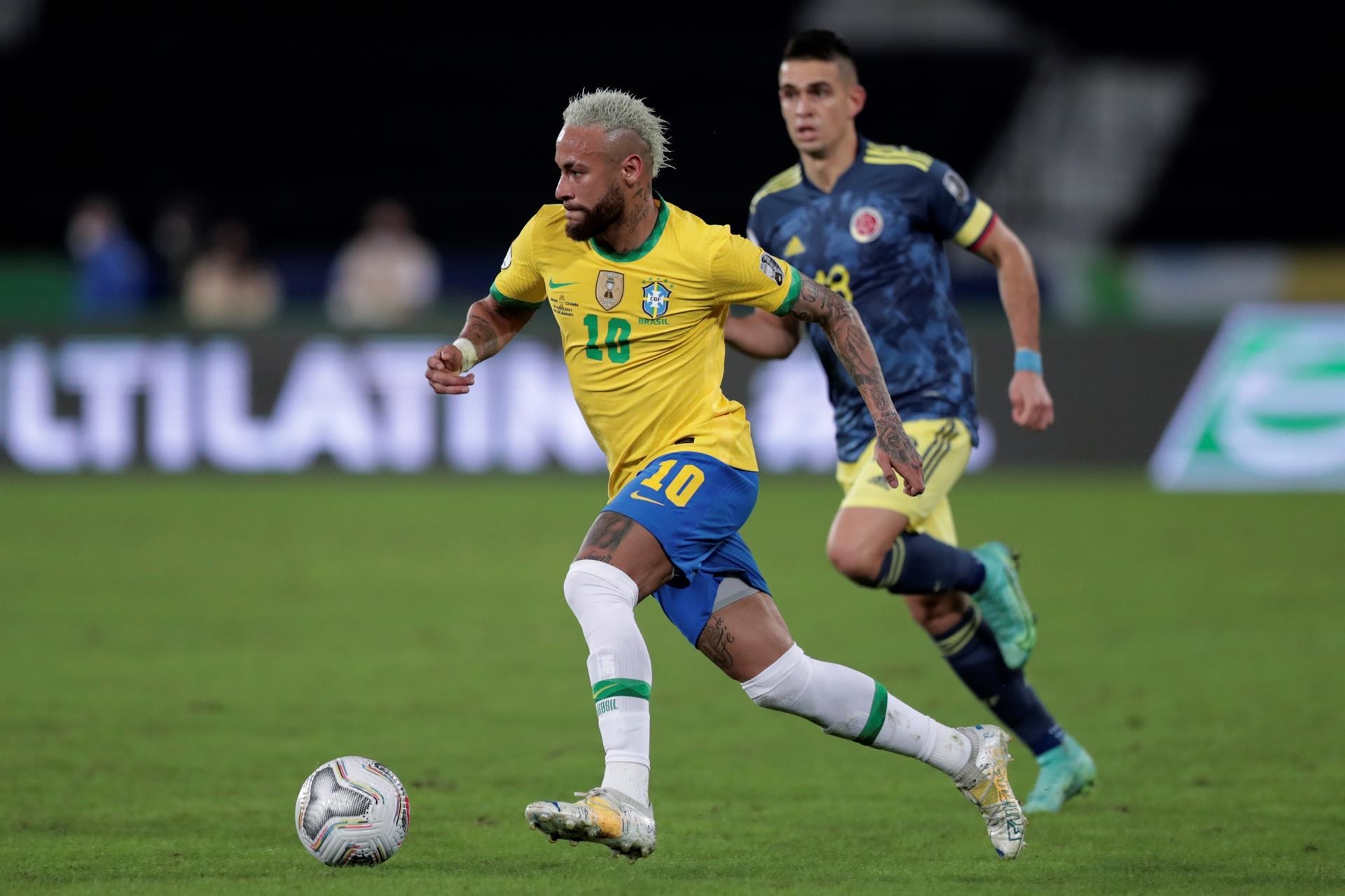 Neymar يتألق مع منتخب البرازيل