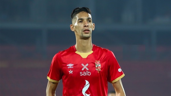 نصراوي يُرشح مدافع الأهلي المصري