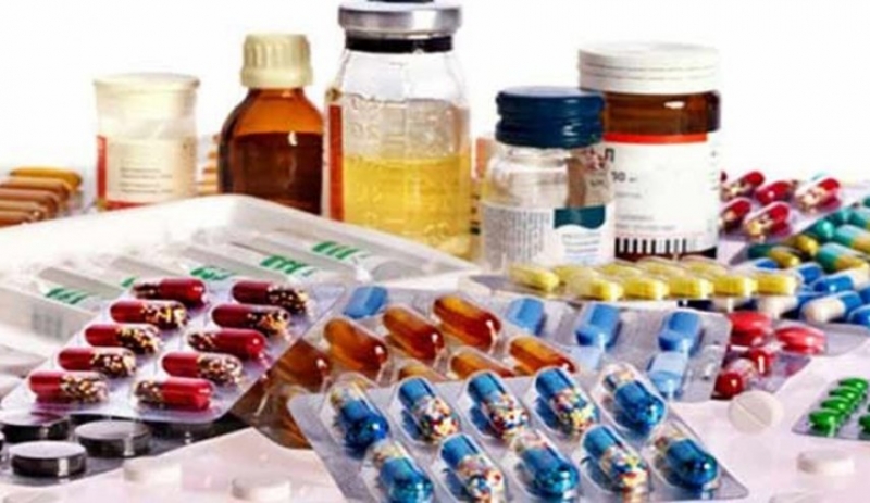أزمة الأدوية في لبنان تتفاقم مع اختفاء علاجات الأعصاب والسرطان 
