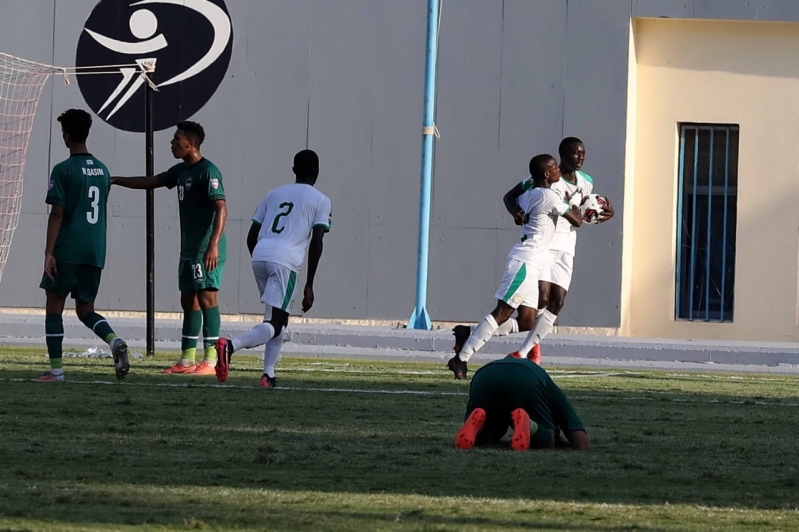 السنغال ضد العراق