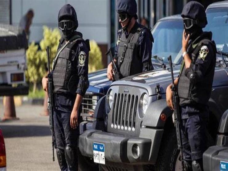 ضبط أكبر شبكة لنهب الأموال عبر المراهنات بدولة عربية