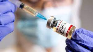 الصحة لمرضى الضغط: تجنبوا مضاعفات كورونا بتلقي اللقاح
