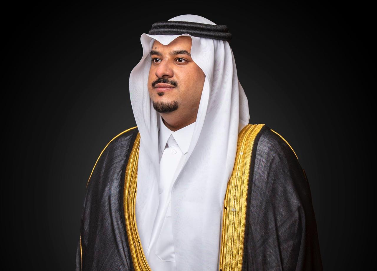 نائب أمير الرياض يتلقى تقريرًا عن جهود وأعمال مرور المنطقة