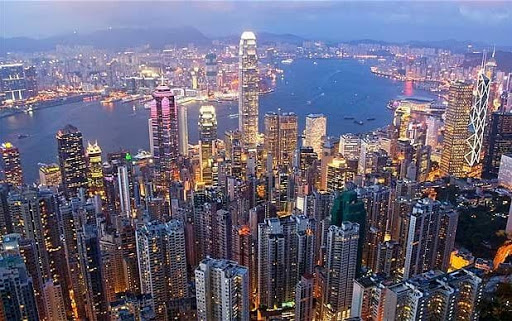 في هونغ كونغ موقف سيارات مساحته 12 مترًا يباع بـ1,3 مليون دولار