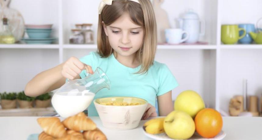 4 فوائد صحية تؤكد أهمية وجبة فطور الأطفال