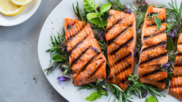 10 فوائد غذائية غير مسبوقة لسمك السلمون