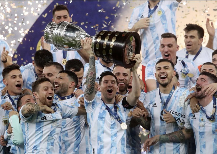 الأرجنتين تتوج بكأس أمريكا الجنوبية بعد فوزها على البرازيل