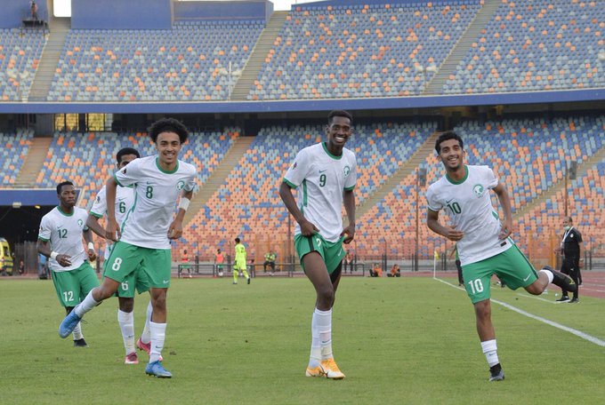 السعودية تواجه الجزائر بـ نهائي كأس العرب