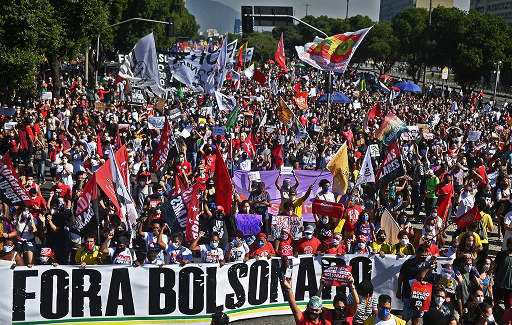 احتجاجات في البرازيل تطالب بتنحي الرئيس جاير بولسونارو