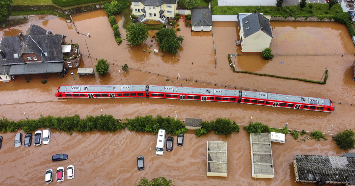 فيضانات ألمانيا تدمر شبكة السكك الحديدية