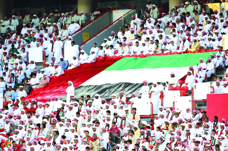 اتحاد القدم الإماراتي يسمح بحضور الجماهير للمباريات بنسبة 60%