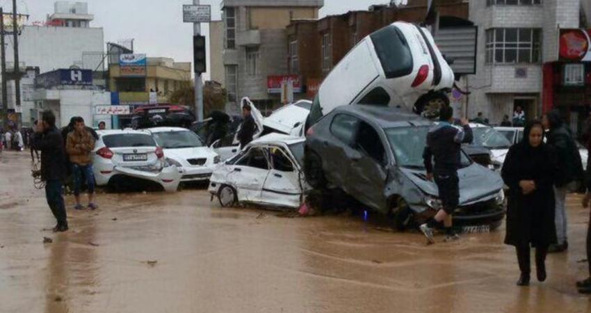 8 قتلى ومفقودون جراء الفيضانات في إيران