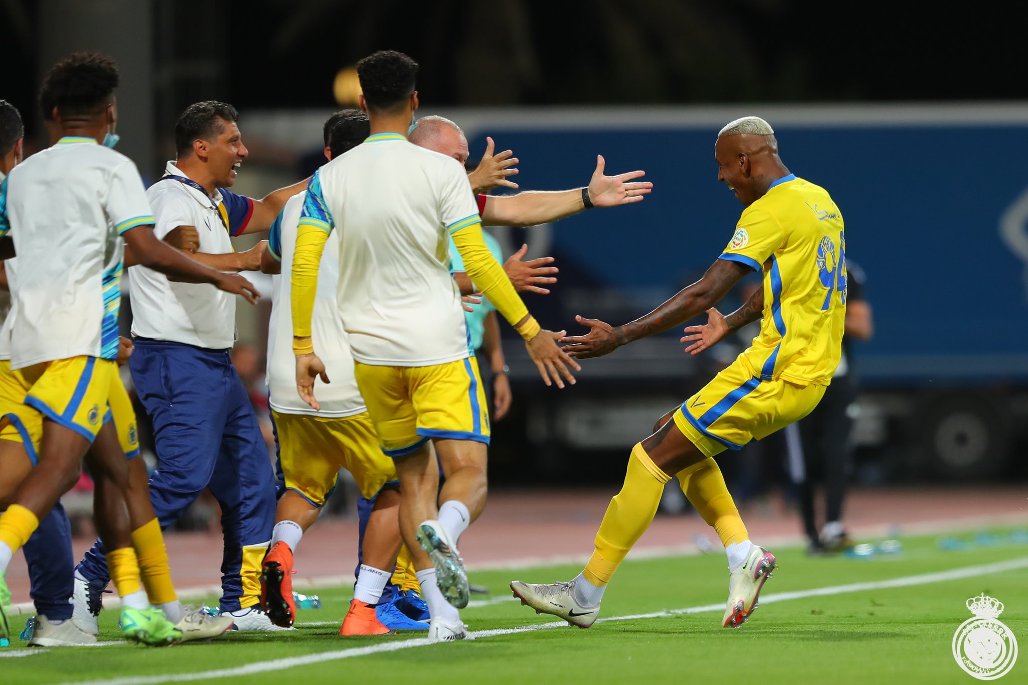 النصر يُنهي الشوط الأول بتعادل إيجابي أمام الفيصلي