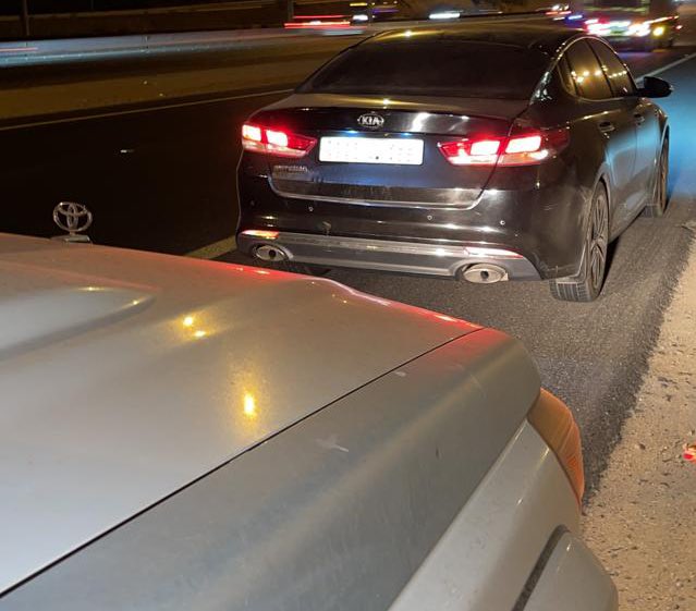 سائق متهور يفحط في طريق عام بجدة والمرور يتفاعل