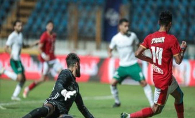 انتصارا الأهلي والزمالك يشعلان ترتيب الدوري المصري