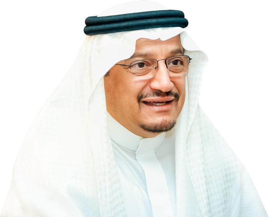 حمد آل الشيخ وزيرًا للدولة