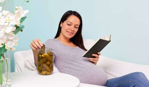 5 أخطاء شائعة عند الحوامل تتصدرها أطعمة الوحم - المواطن