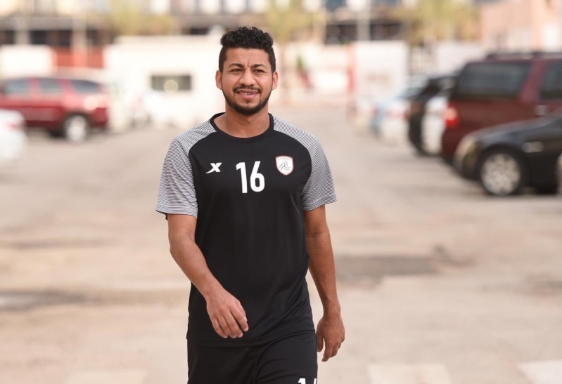 لاعب الشباب محمد عطية