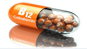 نقص فيتامين B12 يسبب 3 أضرار عصبية خطيرة 