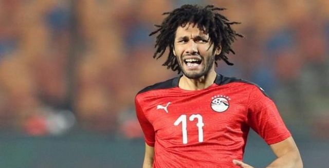 محمد النني لاعب منتخب مصر