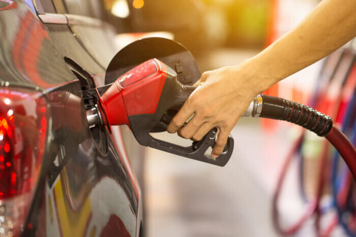 رفع أسعار الوقود في باكستان حتى منتصف سبتمبر