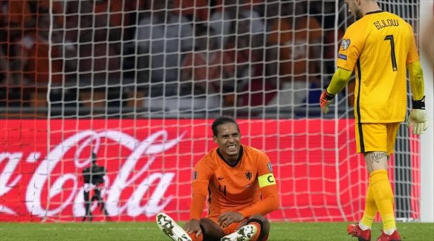 مدافع منتخب هولندا يثير قلق جماهير ليفربول