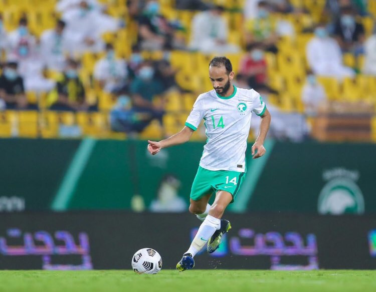 بديل عبدالله عطيف في مباراة السعودية وعُمان