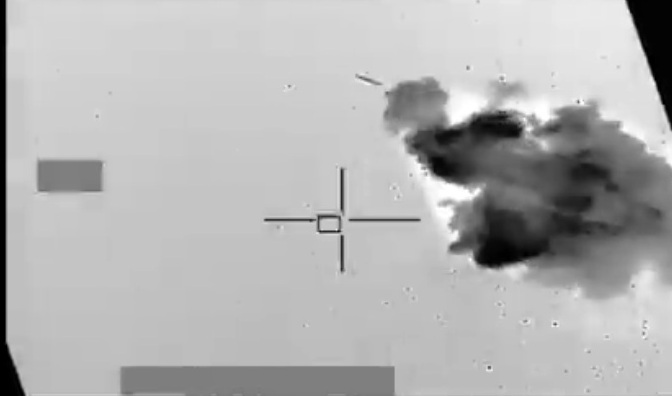 لقطات لاعتراض وتدمير 3 طائرات مفخخة أطلقها الحوثي تجاه المملكة